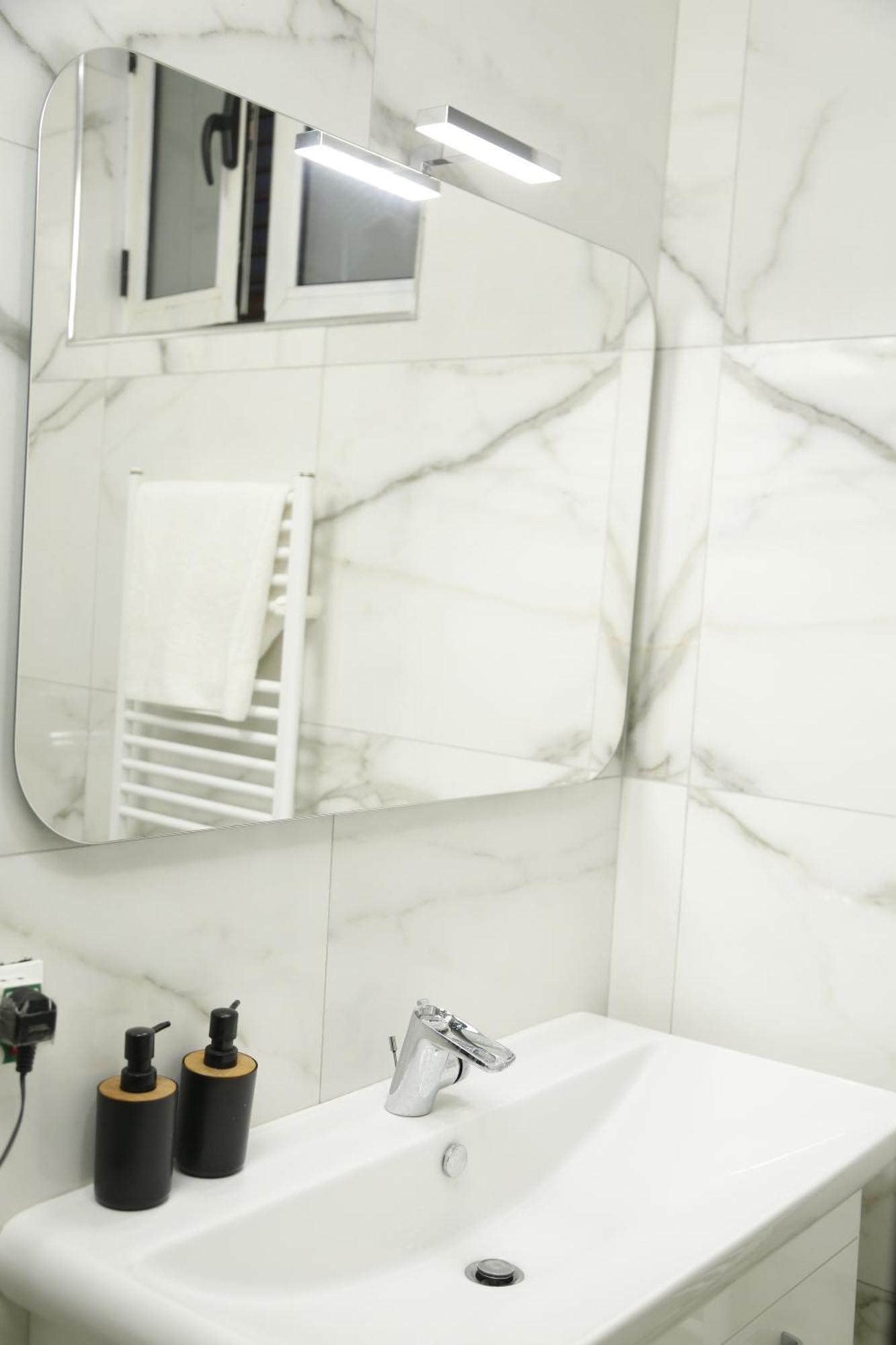 Albi Apartment Тирана Екстериор снимка